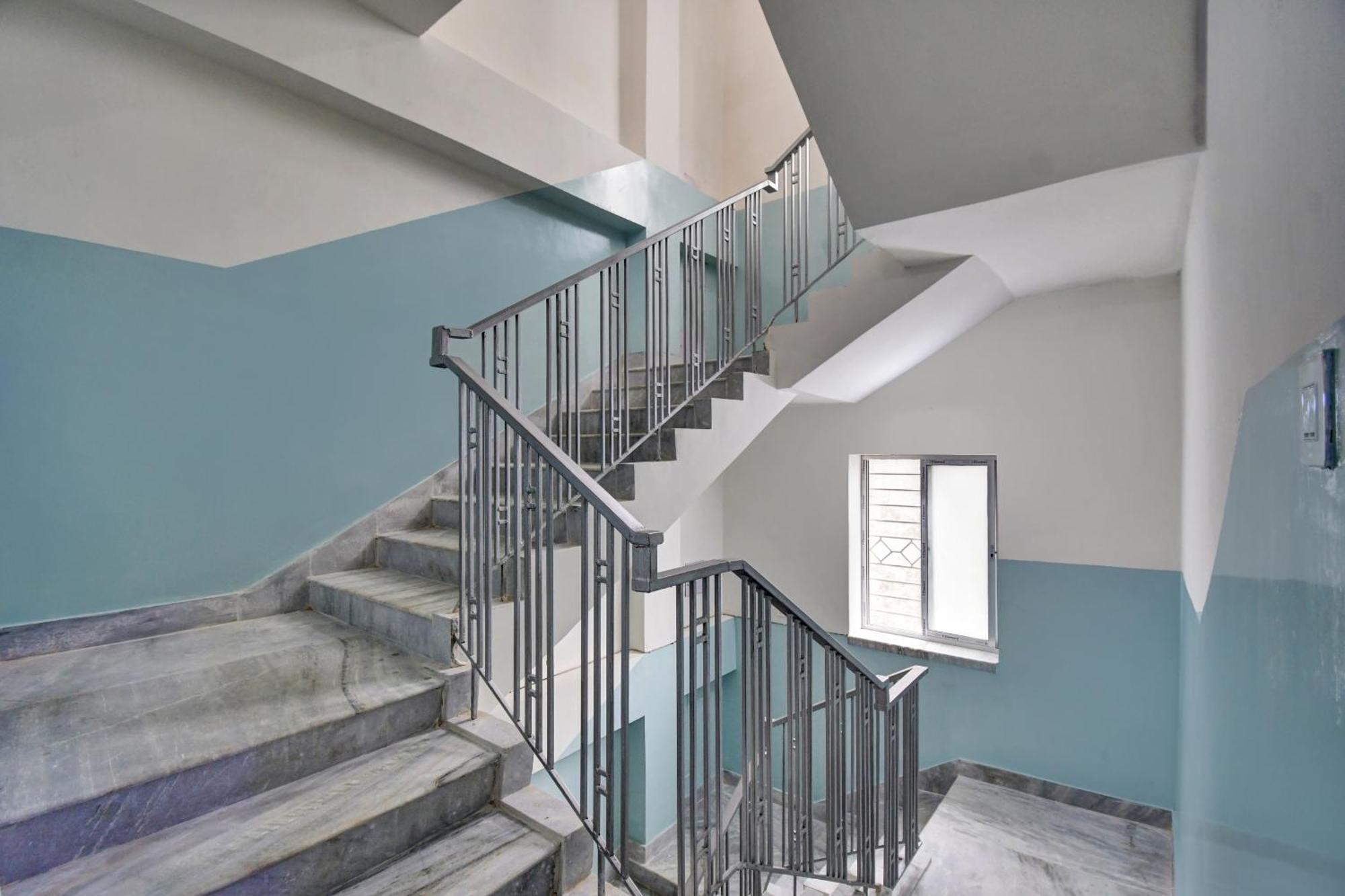 O Diamond Regency Near Birla Mandir 4*